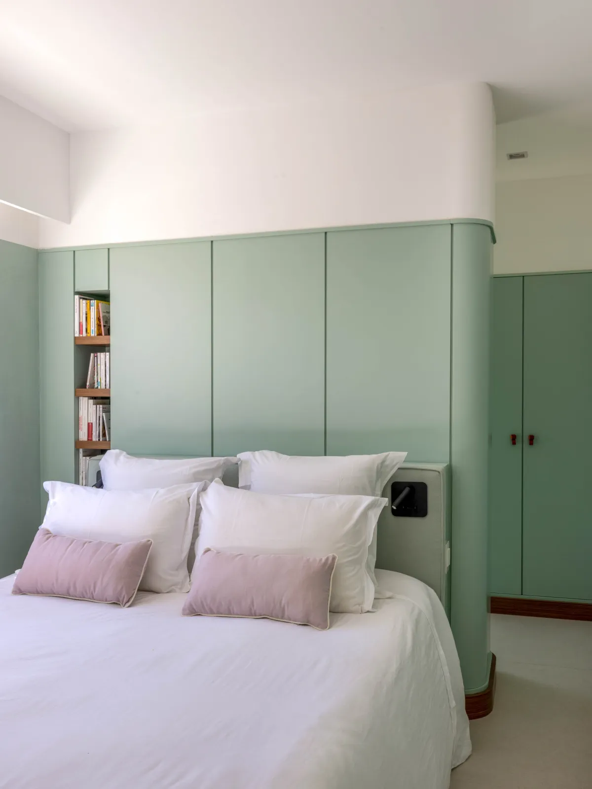 Chambre verte climatisée